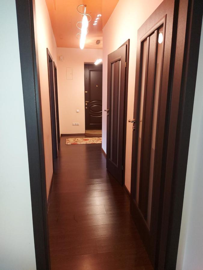 Central Point Apartment Львов Экстерьер фото