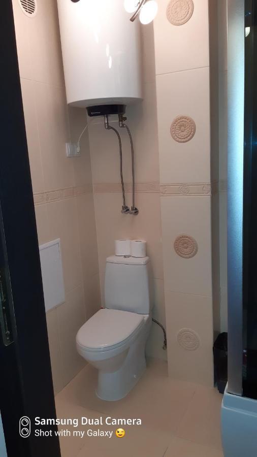 Central Point Apartment Львов Экстерьер фото
